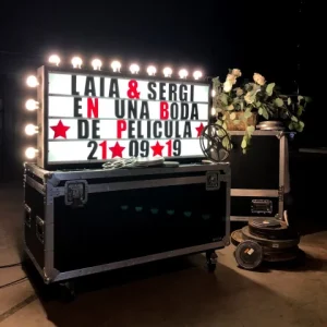 Cartel cine iluminado